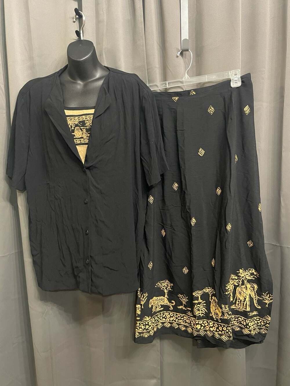 VTG Alfred Dunner Woman 18W Black Safari Animal Print Skirt and Top Set 18W